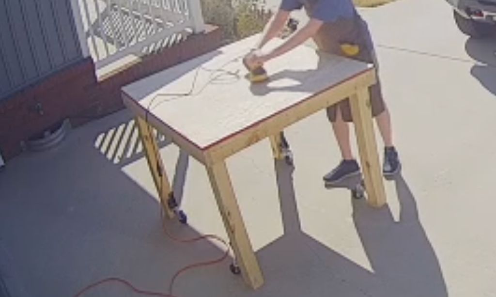 outfeed and work table sanding